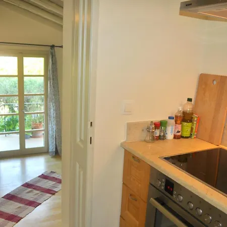 House Lemoni, A With Terrace And Balcony - Pelekas, Corfu דירה פלקאס