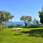 House Lemoni, A With Terrace And Balcony - Pelekas, Corfu Apartman Pélekasz