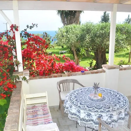 Appartement House Lemoni, A With Terrace And Balcony - Pelekas, Corfu *