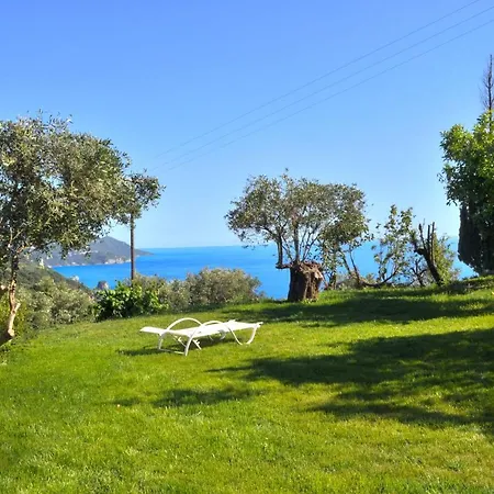 House Lemoni, A With Terracebalcony - Pelekas, Corfu Apartment Pelekas